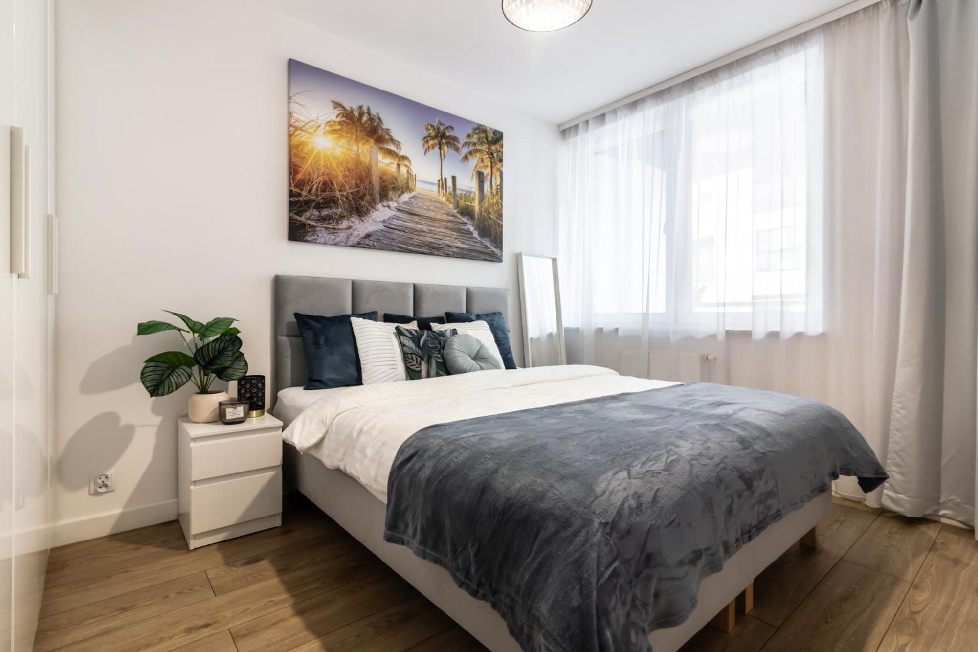Apartament Near Sky Tower Free Parking For 2 Cars Wrocław Exteriör bild